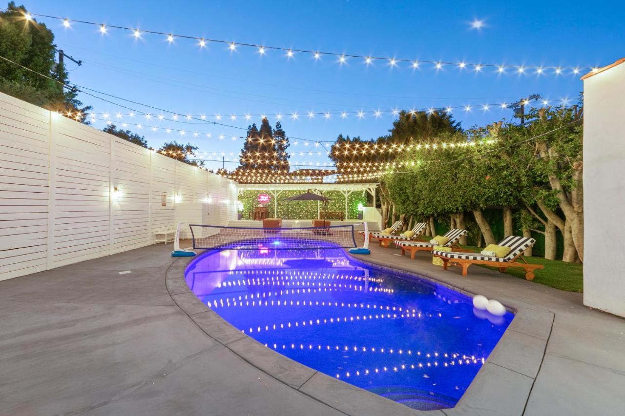 Studio City Contemporary Villa With Pool Sleeps 10 Los Angeles Exterior photo